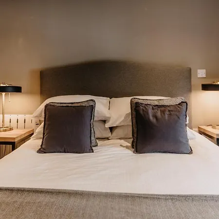Seven Stars Hotel Penryn